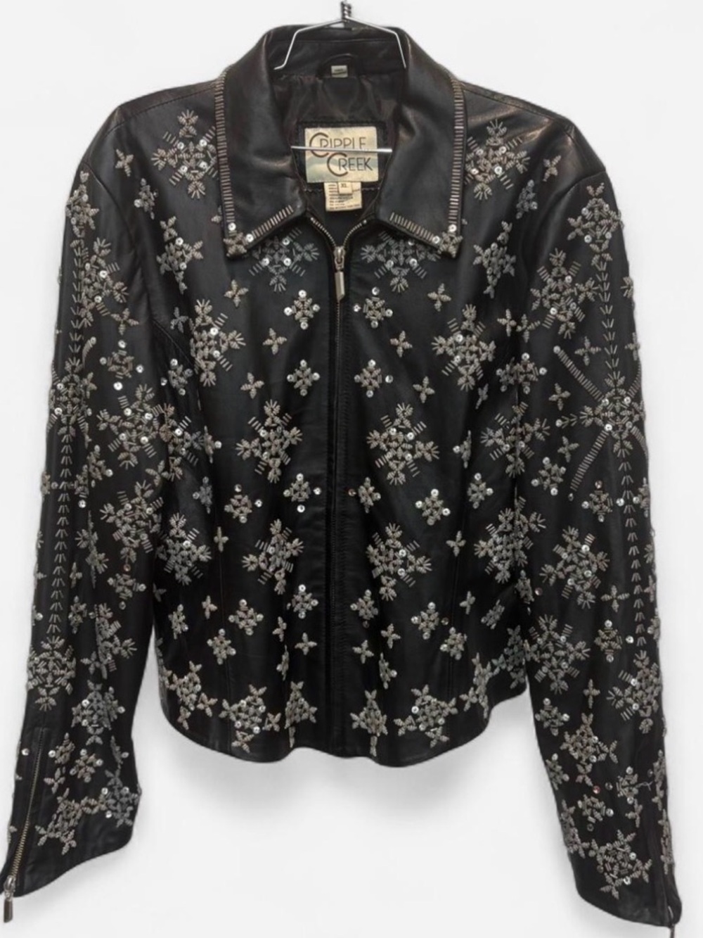 Cripple creek black leather jacket silver snowflake embellishments zipper XL